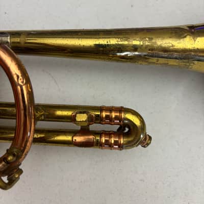 Getzen Super Deluxe Tone-Balanced Trumpet image 9