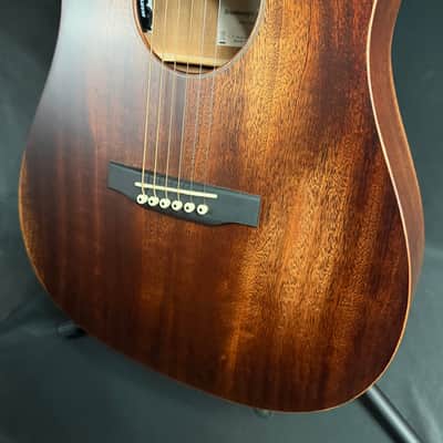 Martin D Jr. E Streetmaster Dreadnought Junior Acoustic-Electric Guitar w/ Soft Case (760) image 7