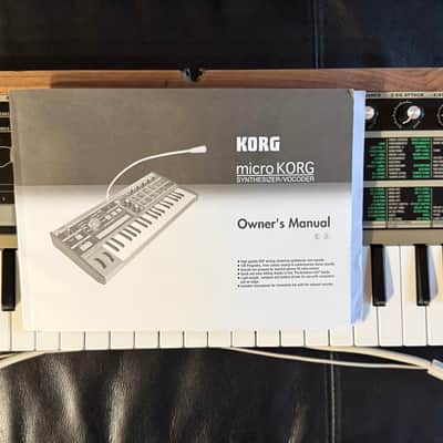 Korg MicroKORG 37-Key Synthesizer/Vocoder 2002 - 2019 - Silver image 2