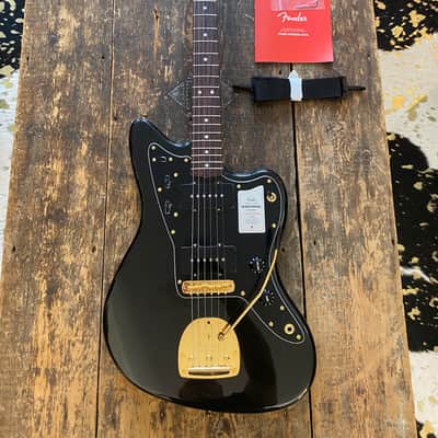 Fender Japan Traditional 2025 Ltd Edition Collection '60s Jazzmaster Black Pearl w/ Matching Headstock image 10