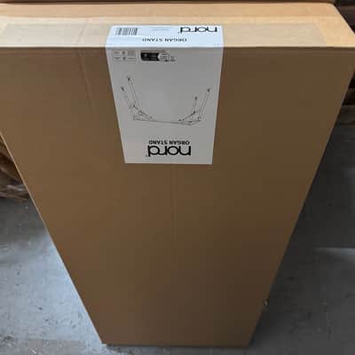 Nord NC2LAL-3 , 61-Key Organ 3 and C2D  Stand  //ARMENS//