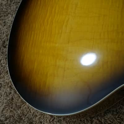 Video! 2001 "Just Shoot Me" Gibson ES-175 Black Top Sunburst Back/Sides | Burnt on TV image 23