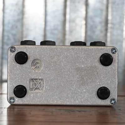 Electro-Harmonix EHX Switchblade Plus + AB Switcher Guitar Effect Pedal image 6