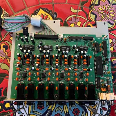 Immagine Akai MPC 2000 / MPC 2000XL 8 Output Expansion - 2