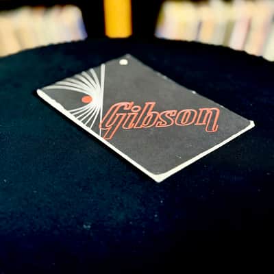 Mint Rare Gibson Owners Manual  1968 - W/ Warranty Card image 2