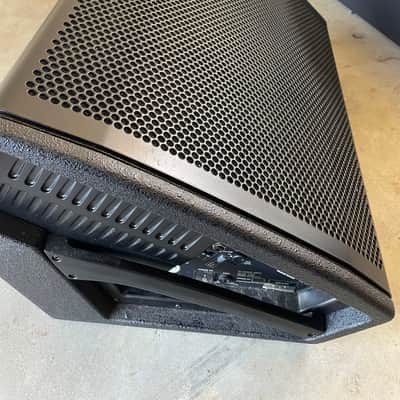 RCF PA Speaker NX12-SMA 12" Active Stage Monitor (plus cover) image 2