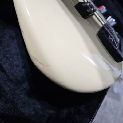 G&L El Toro 1988 - White image 14