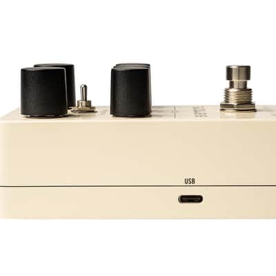 Universal Audio Evermore Studio Reverb Pedal [DEMO] image 3
