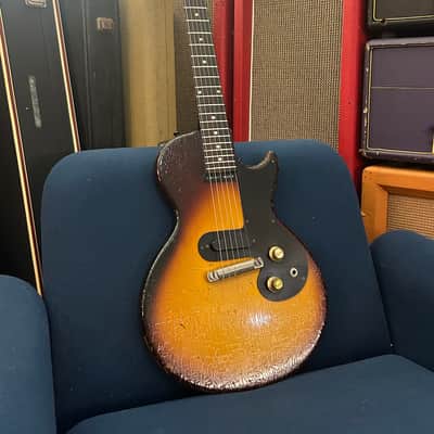 Vintage Gibson Melody Maker Singlecut 1960 1961 Sunburst Worn Les Paul Jr image 2