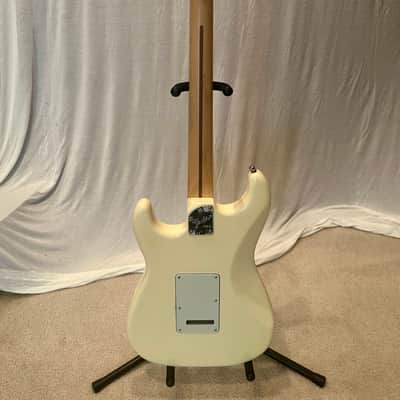 Fender Jeff Beck Artist Series Stratocaster 2022 Olympic White image 6