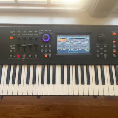 Yamaha MODX7+ 76-Key 16-Voice Synthesizer 2022 - Present - Black