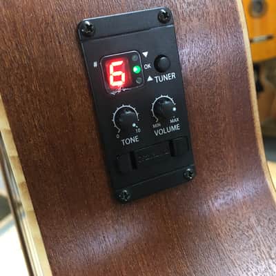 Taylor  GS Mini Bass Spruce/Sapele Left Handed Acoustic Electric Bass w/ Gig Bag image 7