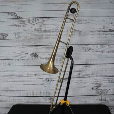 *USED* King 606 Tenor Trombone image 3
