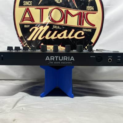 Arturia Minilab 3 Universal MIDI Controller with Box image 5