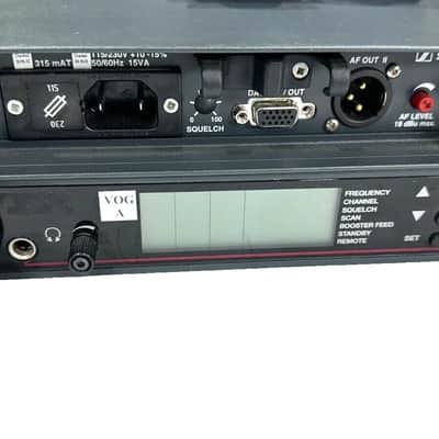Sennheiser EM3532 536-572MHz Mikroport Rcvr /(2)SK5012 R Body Packs #2253 (One) image 2