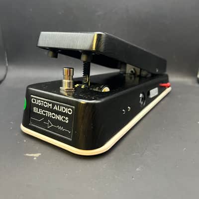 Mxr   Mc404 Wah Wha image 1
