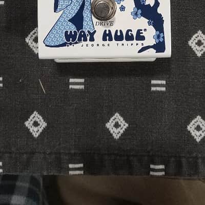 EXCELLENT-LIMITED EDITION-Way Huge WHE302G-B Geisha Drive 2016 - 2019 - Blue image 1
