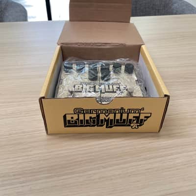 Electro-Harmonix Germanium 4 Big Muff Pi Overdrive & Distortion W Box + Box Candy! image 8