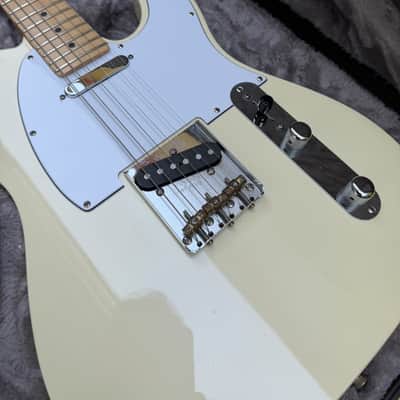 2012 Fender American Special Telecaster Olympic White with Fender Deluxe Hard Case image 8