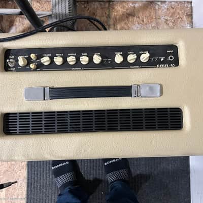 Egnater Rebel 30 2-Channel 30-Watt 2x12" Guitar Combo 2012 - 2014 - Black / Blonde image 2