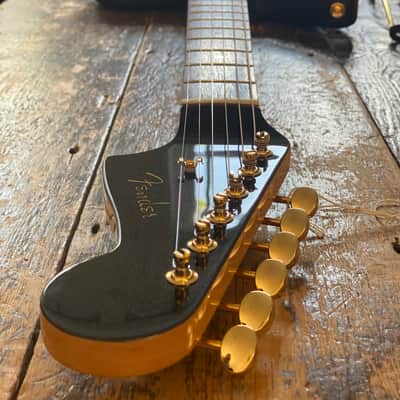 Fender Japan Traditional 2025 Ltd Edition Collection '60s Jazzmaster Black Pearl w/ Matching Headstock image 4