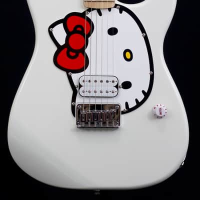 Squier X Hello Kitty Stratocaster 2024 - White image 5