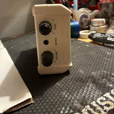 IK Multimedia iRig Nano Amp Mobile Guitar Amplifier 2010s - Black image 3