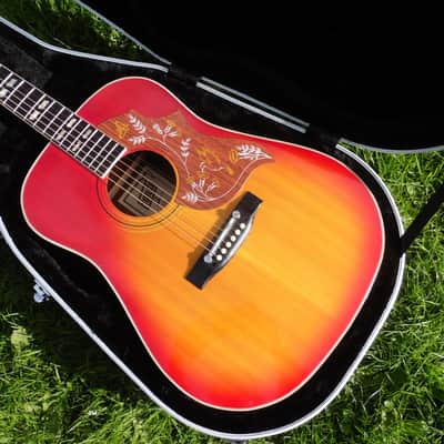 Hondo II Hummingbird 1979 2 Color Sunburst + Hard Case + Pro Set Up + Very unusual and cool image 1