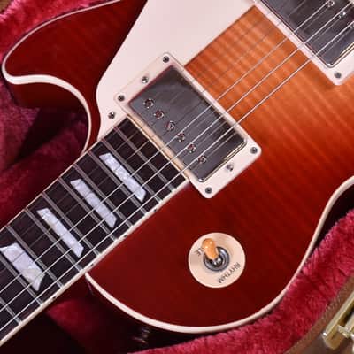 Gibson Les Paul Standard 60' AAA Figured Top Heritage Cherry Sunburst image 5