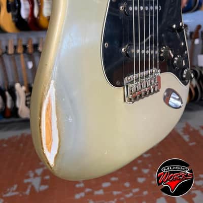 Fender 1979 Stratocaster 25 Th Anniversary Porsche Silver True Vintage image 8
