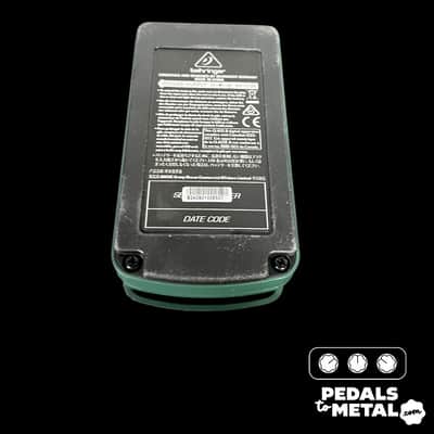 Behringer UV300 Ultra Vibrato Pedal-x13569 image 6