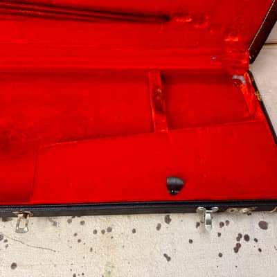 Vintage 1960's Fender Lefty-Left Handed Bass Guitar Case Circa 1967-1972 *Rare* image 11