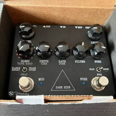 Keeley Dark Side Workstation V2 with Effect Order Switch 2016 - Present - Black image 1