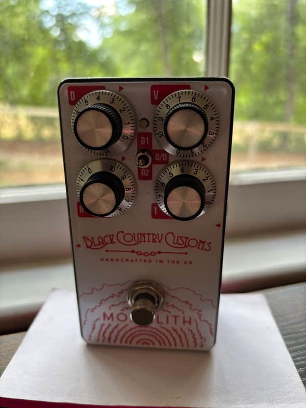 Laney Black Country Customs Monolith 2019 - Present - White / Red image 1