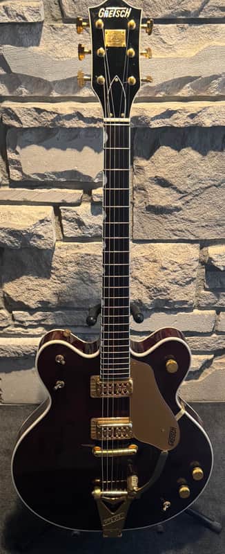 Gretsch G6122-1962 Country Classic 2004 - Walnut Stain image 1