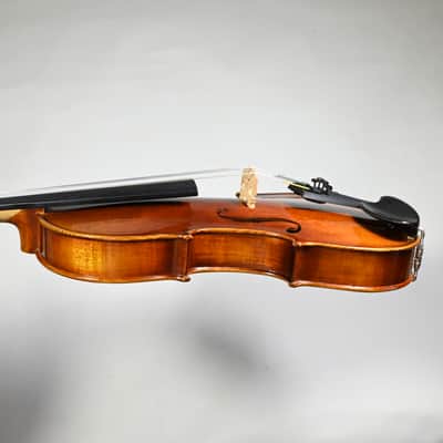 1/2 Suzuki Violin No. 300 (Intermediate) Nagoya Japan; Sugito Bow - Full Outfit image 15