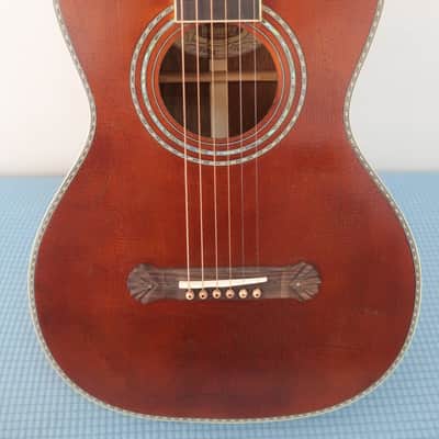 Washburn R318SKK 125th Anniversary Limited Edition Parlor Guitar 2008 Coffin Case Paper Work Very Clean #135 of 250 image 5