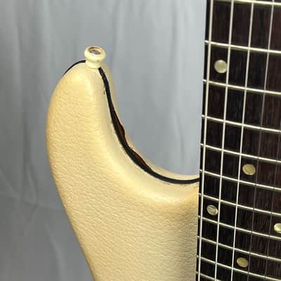 Hofner Höfner 172 1970s White Vinyl image 16