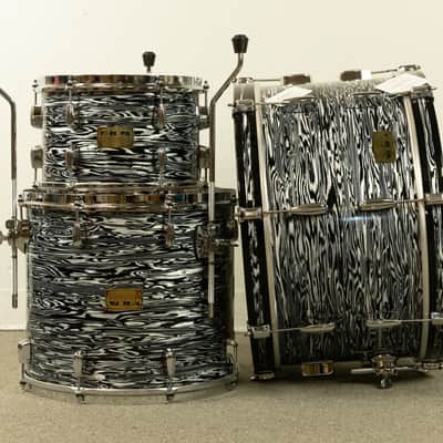 Pork Pie Oyster Blue Pearl "New Yorker" Drum Set image 2