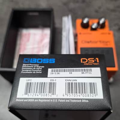 Boss DS-1 Distortion BRAND NEW IN BOX Orange DS1 Guitar Pedal image 3