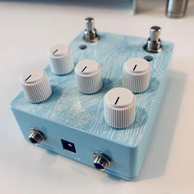 Winnipeg Electrical Co – Blues DLX – Blues Driver + Fuzz | Reverb