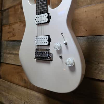 Charvel Pro-Mod Plus Dinky® DK24 HH 2PT E - Celestial Silk w/ Gig Bag image 4