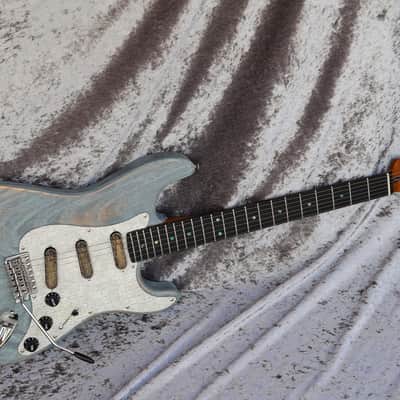 Build to order GB Liuteria Traditional Strato blue jeans relic image 4