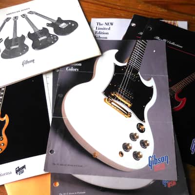 60 Pieces Gibson Guitar Dealer Catalog  Items  1990's-2000 MANY RARE MODELS Dealer Color Promos image 8