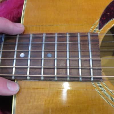 Gibson J-35 1985 Square Shoulder Acoustic Guitar w/ Gibson Deluxe Hardshell Case Made w/ DOVE Parts image 10