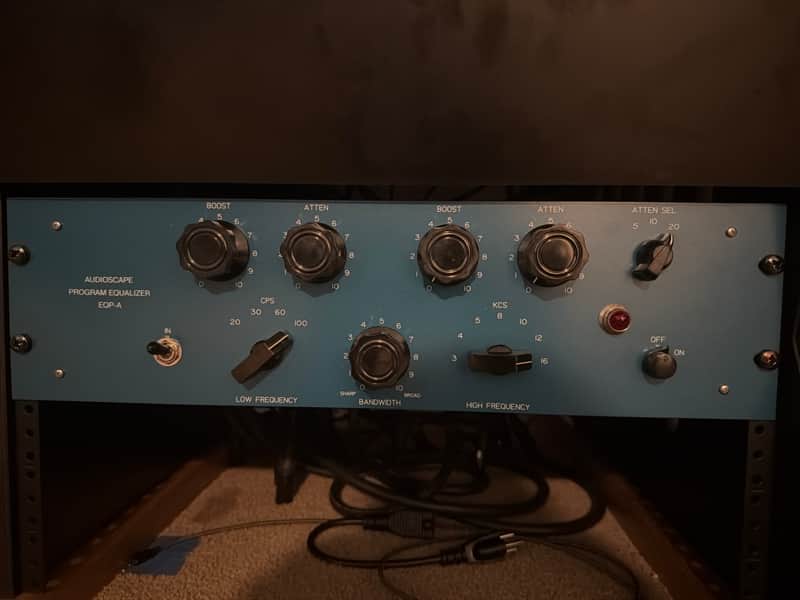 AudioScape Engineering Co. EQP-A Program Equalizer 2019 - 2021 - Blue Bild 1