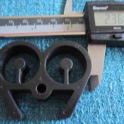 Stick-em Holder Bracket image 4