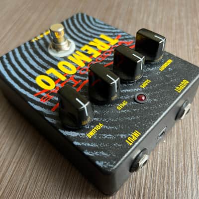 Voodoo Lab Tremolo 2010s - Black image 2