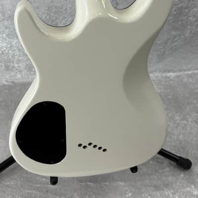 Ibanez SZ320EX electric guitar in gloss white finish with case image 3