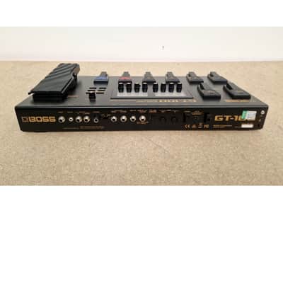 Boss GT-100 - Multi-Effects Pedals - Excellent w/ Soft Case & power supply image 10